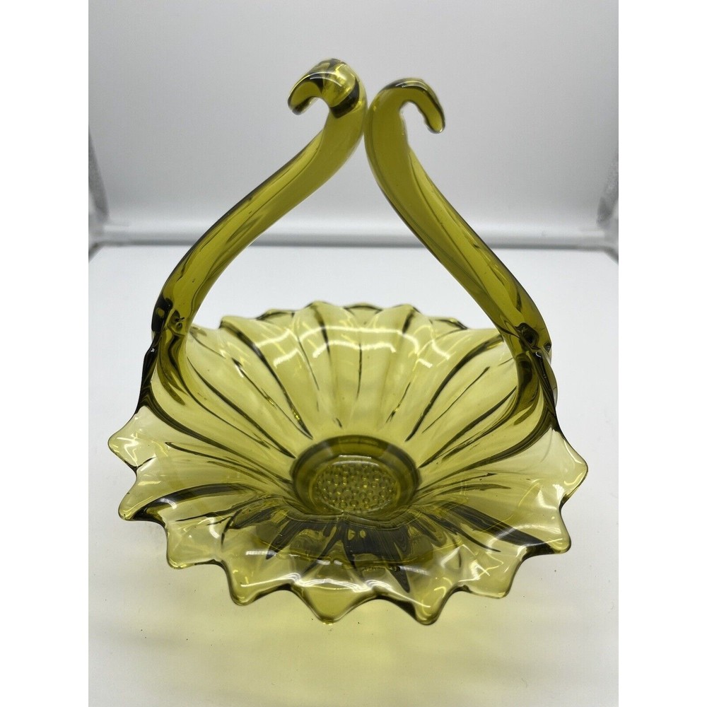 Vintage Indiana Glass Lily Pons Green Floral Glass Basket